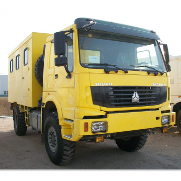 Camion d&#39;atelier mobile Sinotruk 4X4